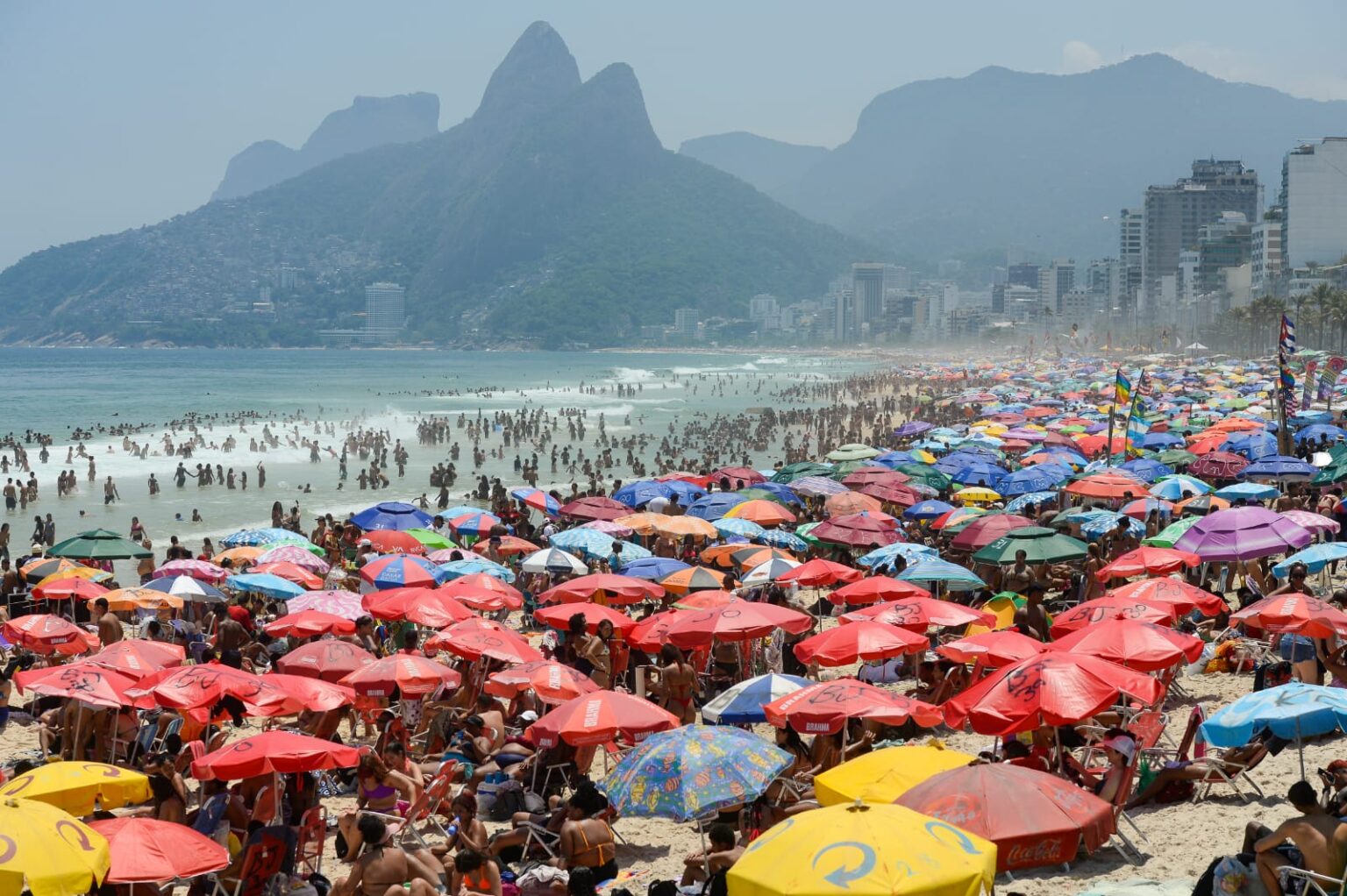 Rio de Janeiro Registra Crescimento de 17% no Turismo Internacional e Almeja 2,5 Milhões em 2026 Rio de Janeiro Registra Crescimento de 17% no Turismo Internacional e Almeja 2,5 Milhões em 2026