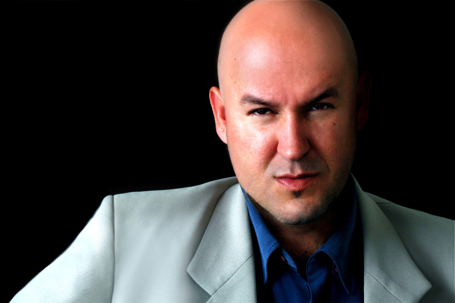 Roda de Conversa e Visita Guiada à Exposição 'Convergências' com Tchello d’Barros