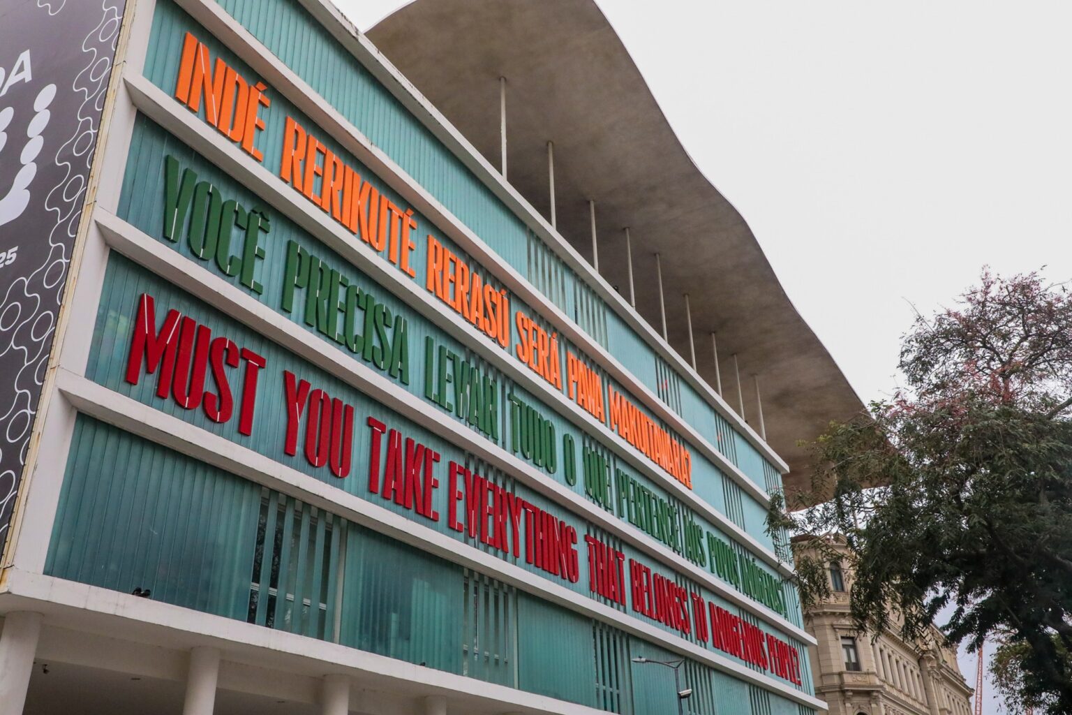 Bienal de SP Inaugura Versão no Rio com Expografia de Mulher Negra: 'Possibilidade de Sonhar'