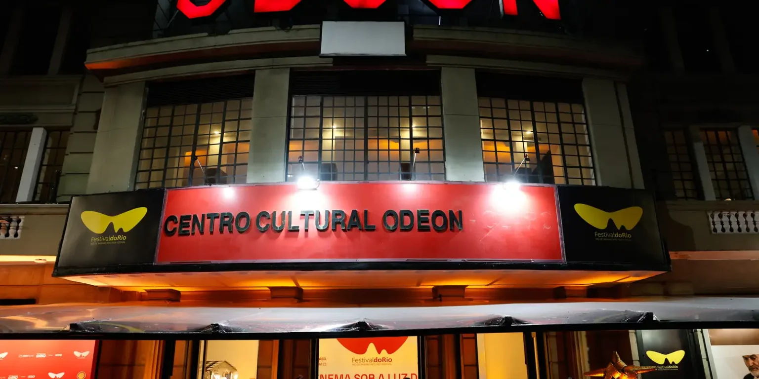Cine Odeon: Um Século de Resistência e Cultura no Rio de Janeiro Cine Odeon: Um Século de Resistência e Cultura no Rio de Janeiro