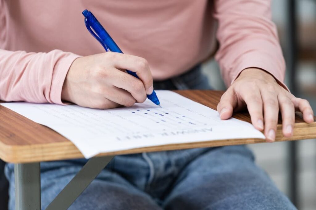 Concurseiros em Foco: Provas de Seleção Acontecem Neste Domingo (8/3)