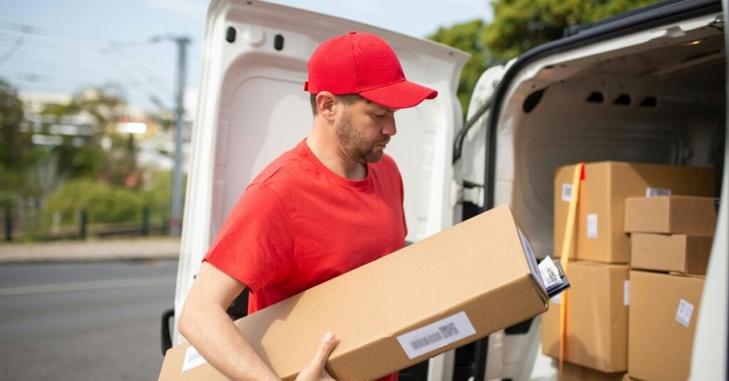 Crescimento do Setor de Serviços Impulsiona Projeções de PIB de 1% em 2026