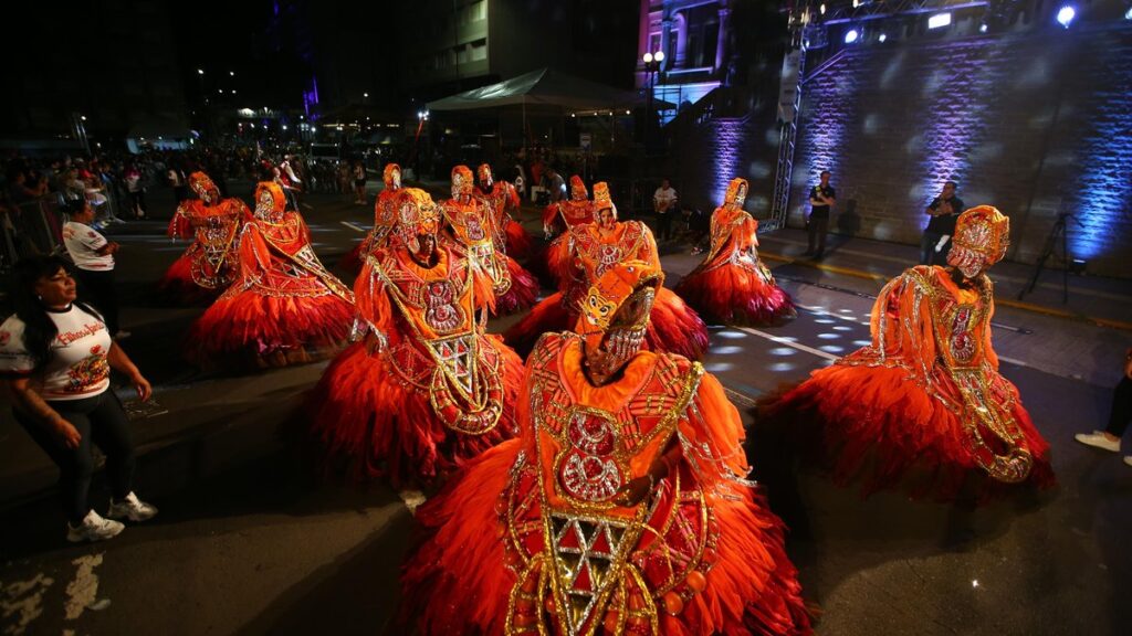 Desfile das Escolas de Samba em Caxias do Sul Encanta e Celebra o Carnaval 2026