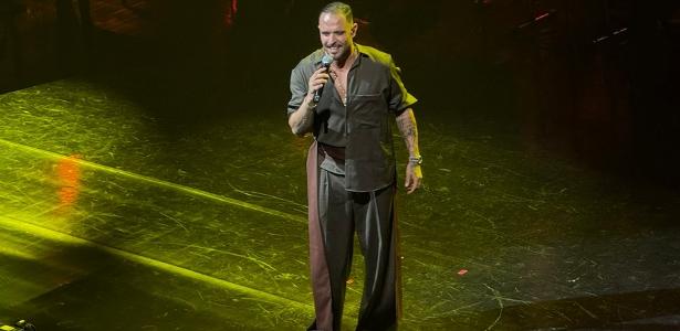 Diogo Nogueira Presta Homenagem a Paolla Oliveira em Show Especial Diogo Nogueira Presta Homenagem a Paolla Oliveira em Show Especial