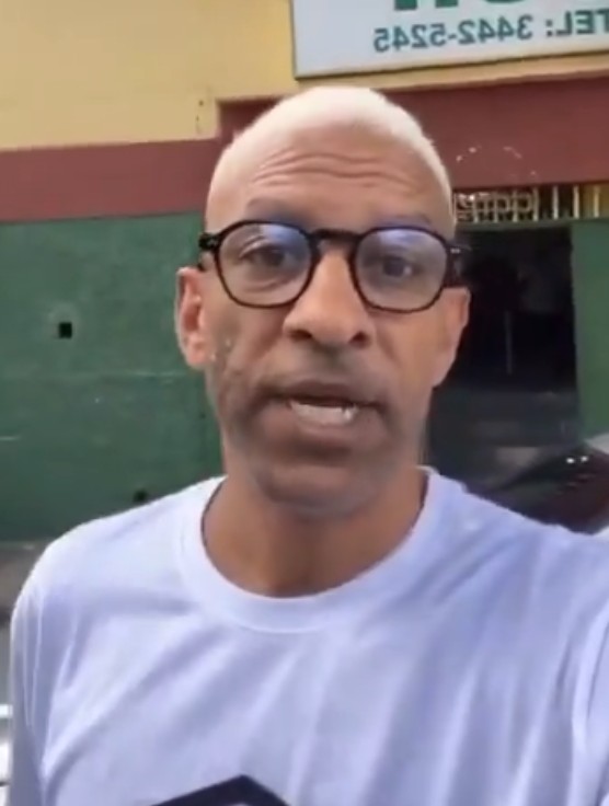 Djalminha Sofre Assalto em Jogo do Filho no Coração do Rio