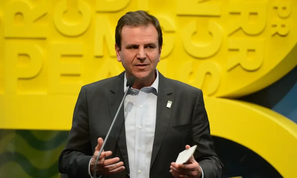Eduardo Paes Lança Pré-Candidatura e Promete 'Salvar' o Rio de Janeiro