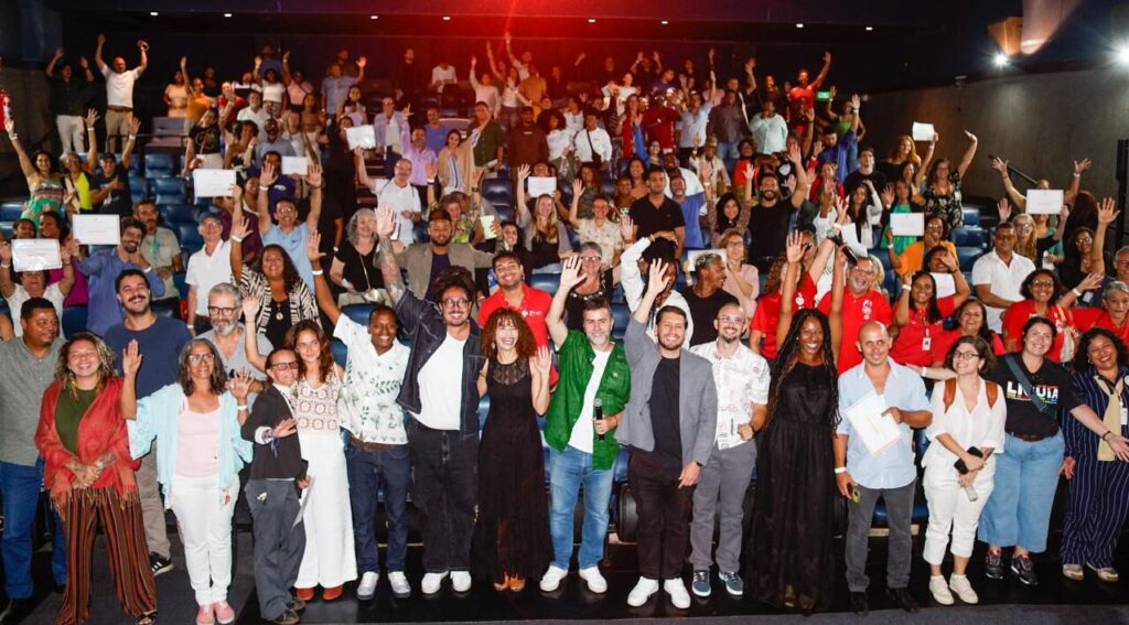 Embratur Lança Minidocumentário sobre Turismo Comunitário nas Favelas do Rio de Janeiro Embratur Lança Minidocumentário sobre Turismo Comunitário nas Favelas do Rio de Janeiro