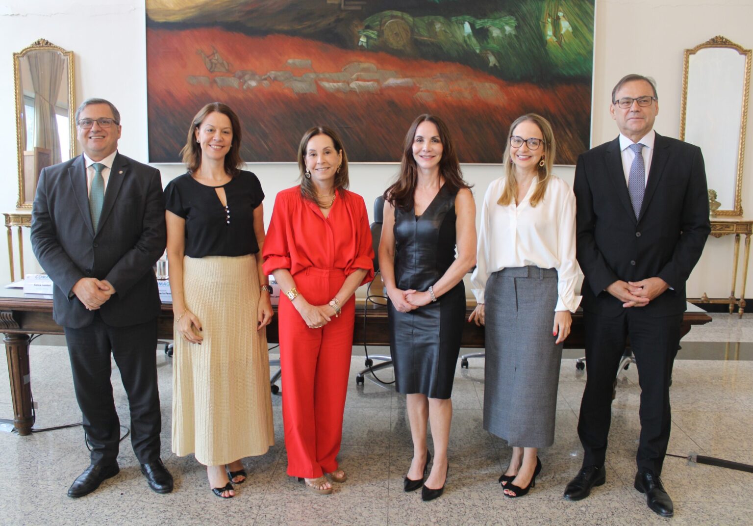 Encontro dos Juízes de Saúde Suplementar: Eunice Haddad Destaca Inovação na Justiça