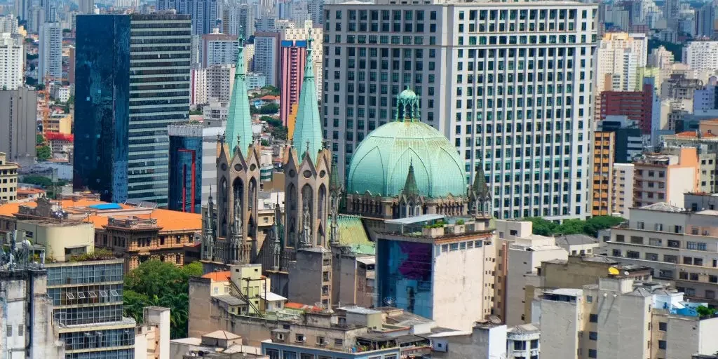 Explorando São Paulo: Centro Histórico e Cemitério da Consolação com o Sesc Explorando São Paulo: Centro Histórico e Cemitério da Consolação com o Sesc