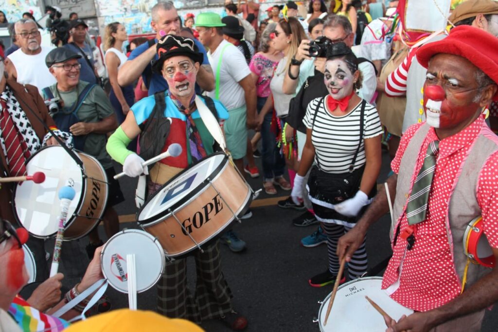 Festa dos Palhaços do Rio Vermelho é Reconhecida como Patrimônio Cultural de Salvador Festa dos Palhaços do Rio Vermelho é Reconhecida como Patrimônio Cultural de Salvador