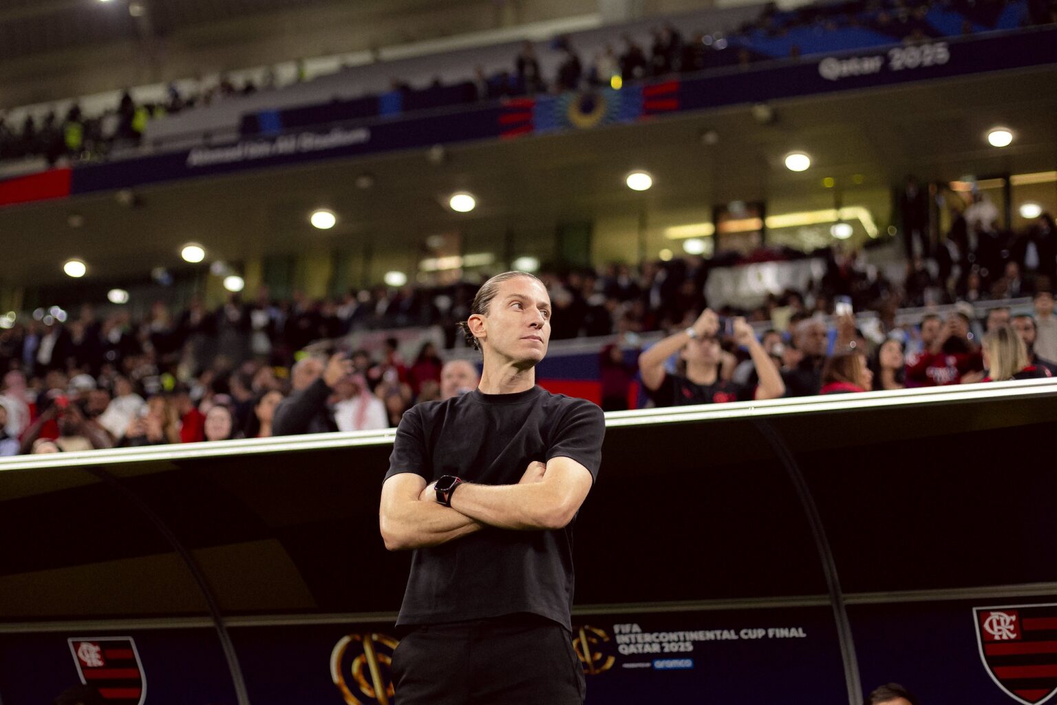 Flamengo Anuncia Demissão de Filipe Luís e Apresenta Novo Treinador