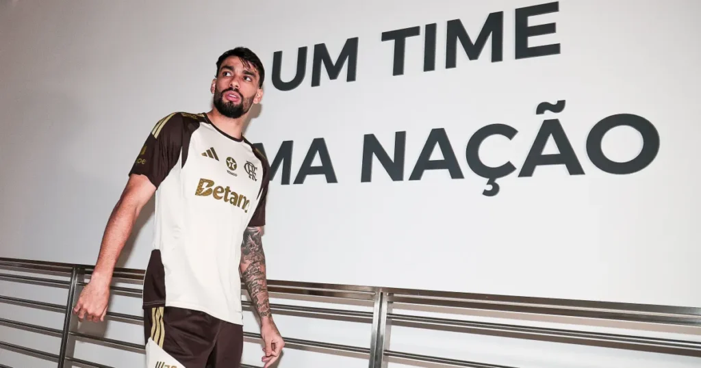 Flamengo encerra janela de transferências com três reforços e foca em centroavante Flamengo encerra janela de transferências com três reforços e foca em centroavante