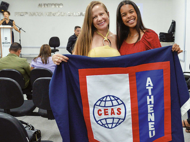 Governo de Sergipe: Estudantes Brilham no Desafio Estudante Influência