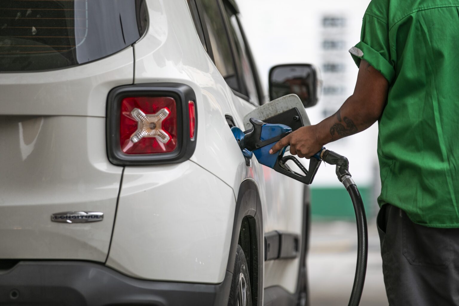 Governo Intensifica Fiscalização em Postos de Combustíveis: Medidas Podem Funcionar?