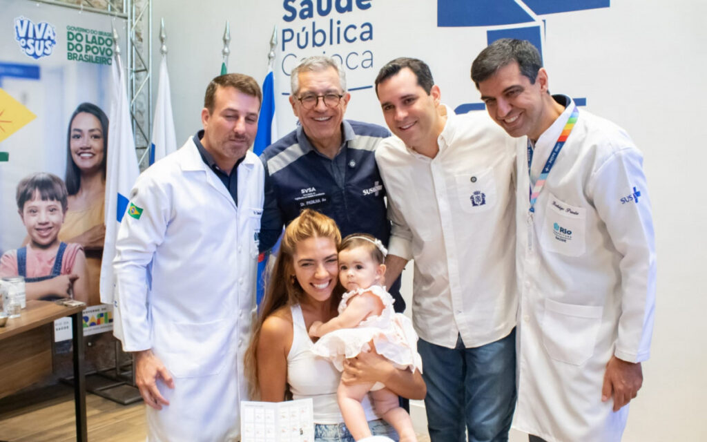 Grande Movimento Marca Dia D de Vacinação Contra a Gripe no Rio de Janeiro Grande Movimento Marca Dia D de Vacinação Contra a Gripe no Rio de Janeiro