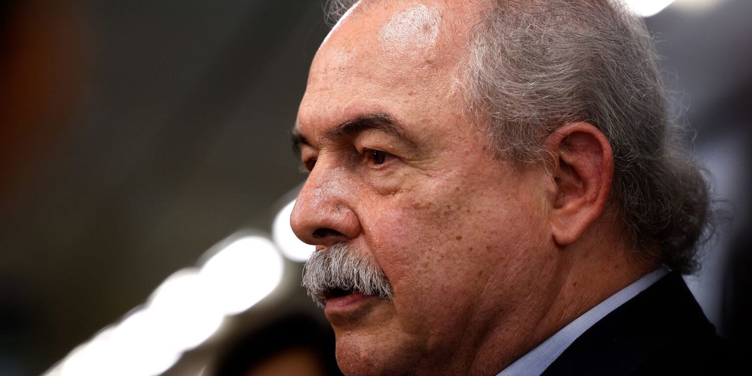 Injeção do BNDES na Economia Chega a R$ 1 Bilhão Diário em 2025