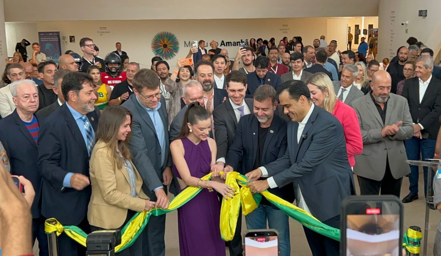 Ministro afirma que conflito no Irã ainda não impactou turismo no Brasil