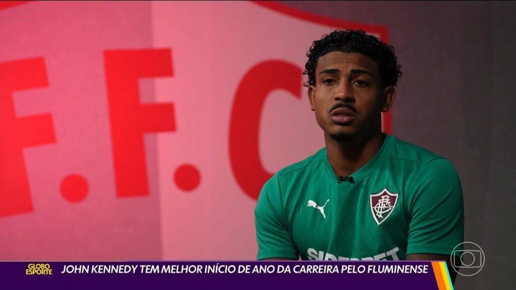 Rivalidade à Vista: Fluminense e Vasco Treinam a Apenas Uma Rua de Distância