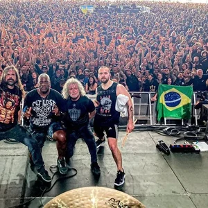 Rock in Rio 2026: Novidades com Sepultura, Machine Gun Kelly e Atrações Imperdíveis