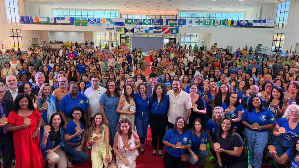 Saquarema Recebe VIII Encontro Estadual para Fortalecimento dos Conselhos Escolares Saquarema Recebe VIII Encontro Estadual para Fortalecimento dos Conselhos Escolares