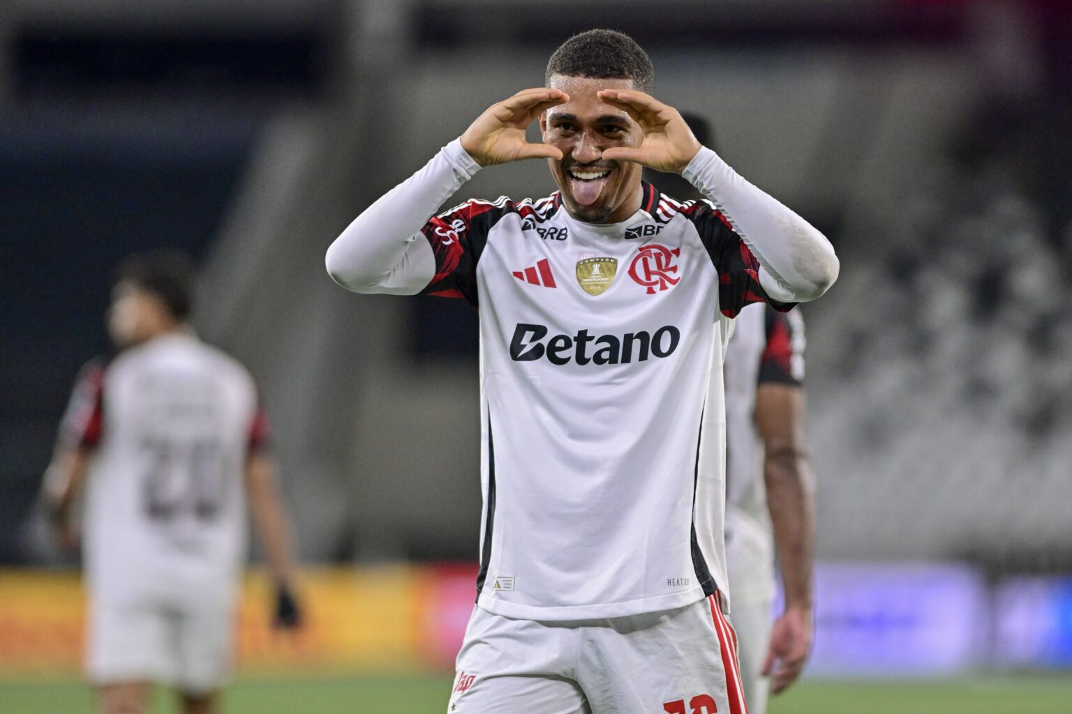 Transformações no Ataque do Flamengo: Jardim Impulsiona Jogadores como Lino e Paquetá