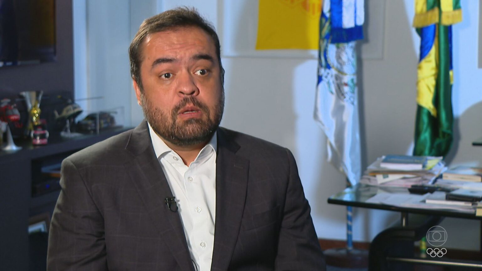 TSE: Julgamento Pode Complicar Acordo de Flávio Bolsonaro no Rio