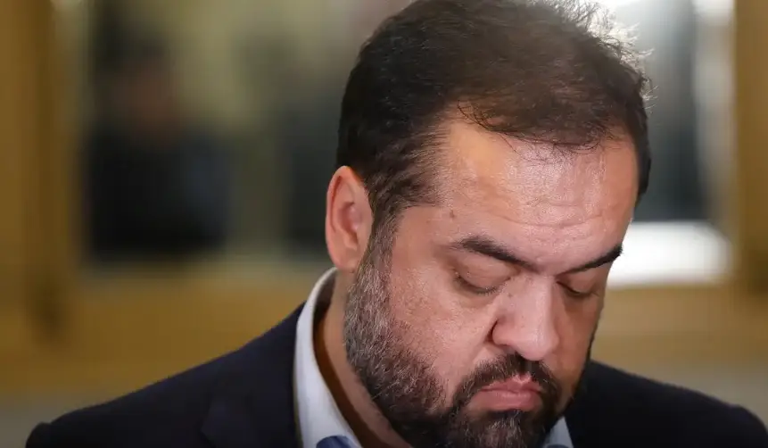 TSE Suspende Julgamento com Votos Favoráveis à Cassação do Governador Cláudio Castro