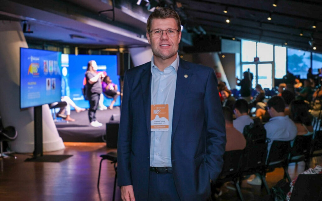 Turismo no Rio: Estratégias para uma Retomada Sustentável Turismo no Rio: Estratégias para uma Retomada Sustentável