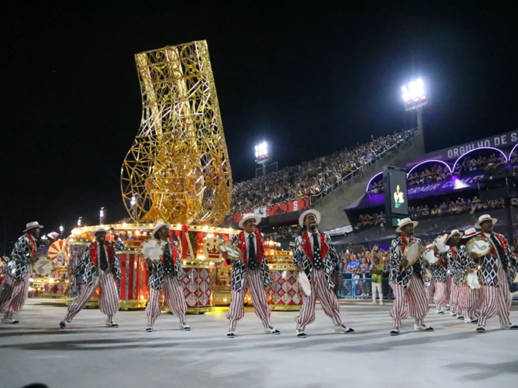 UFRJ Lança Revista Acadêmica sobre os Saberes do Carnaval: Uma Nova Perspectiva Cultural