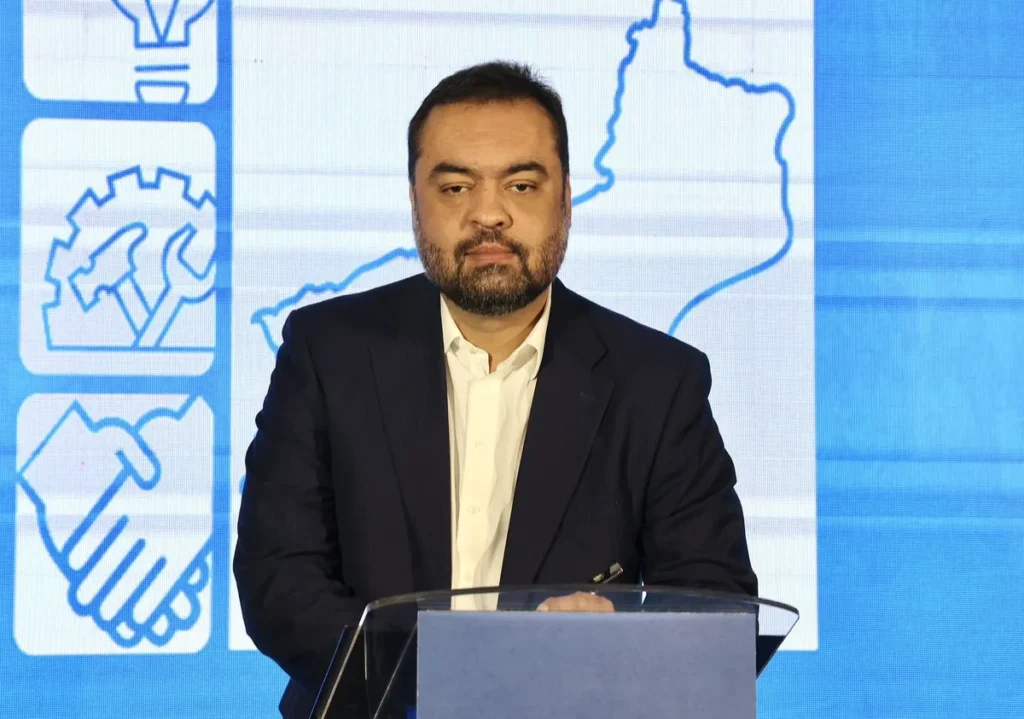 Castro à Frente nas Pesquisas, Mas Enfrenta Desafios: Análise de Especialista