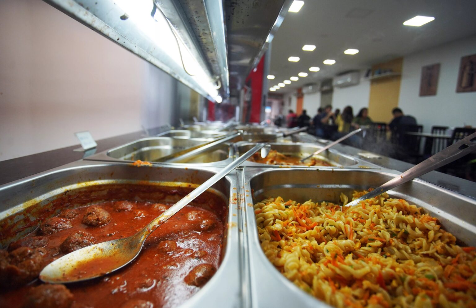 Descontos no Salário: Entenda as Regras para Saúde e Vale-Refeição