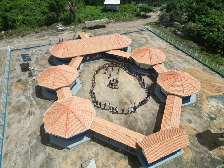 Escola Mbuesawaruka Maku Salustiana Borari é Inaugurada na Comunidade Borari do Arapiuns