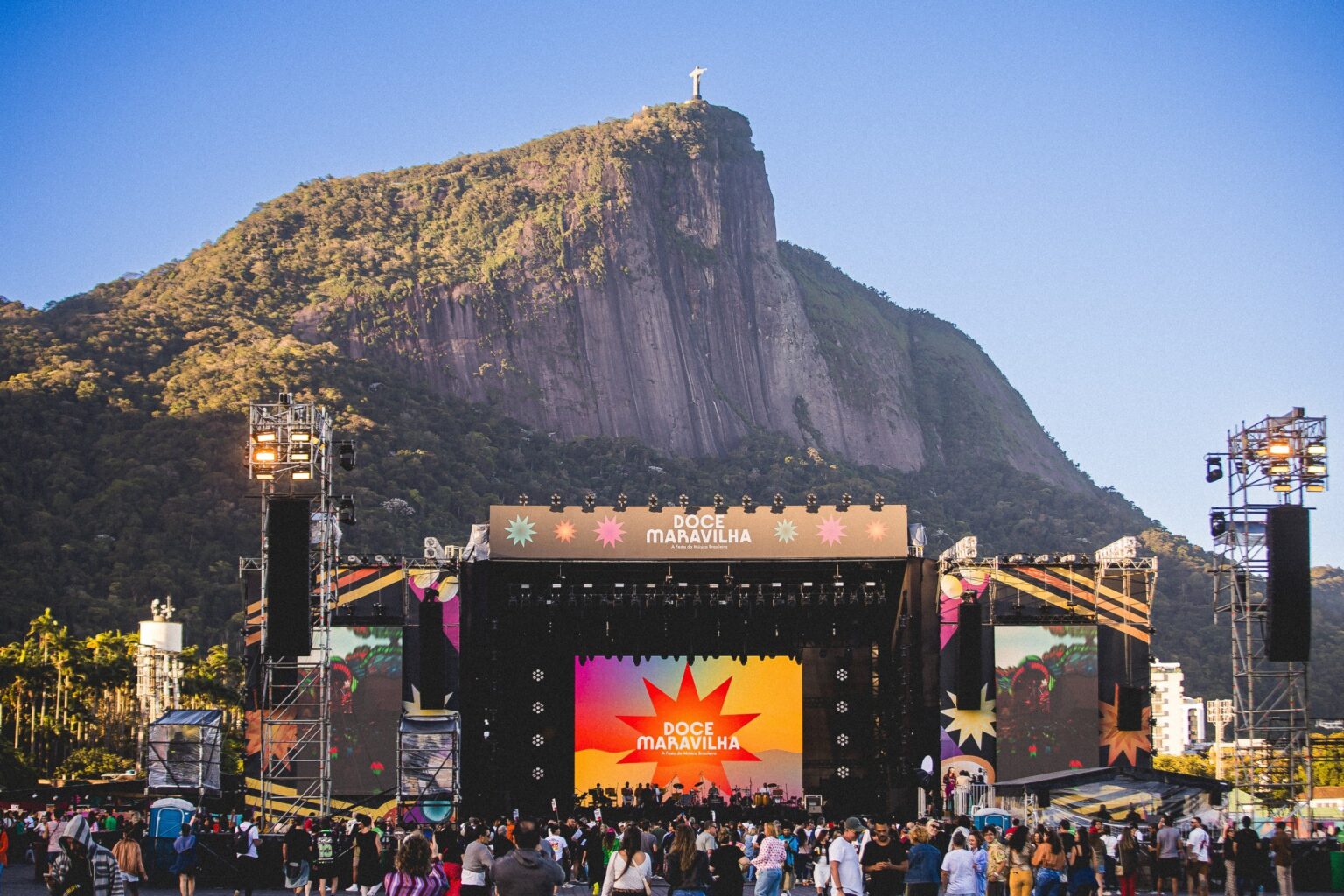 Festival Doce Maravilha 2026: Caetano, Emicida e Muito Mais na Programação Imperdível