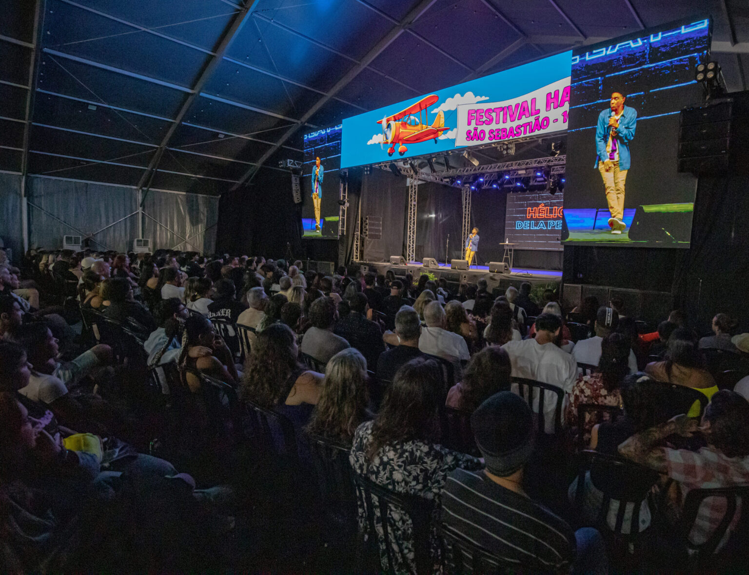 Festival HAHAHA São Sebastião: Sucesso com 10 mil pessoas e 8 toneladas de alimentos arrecadados Festival HAHAHA São Sebastião: Sucesso com 10 mil pessoas e 8 toneladas de alimentos arrecadados