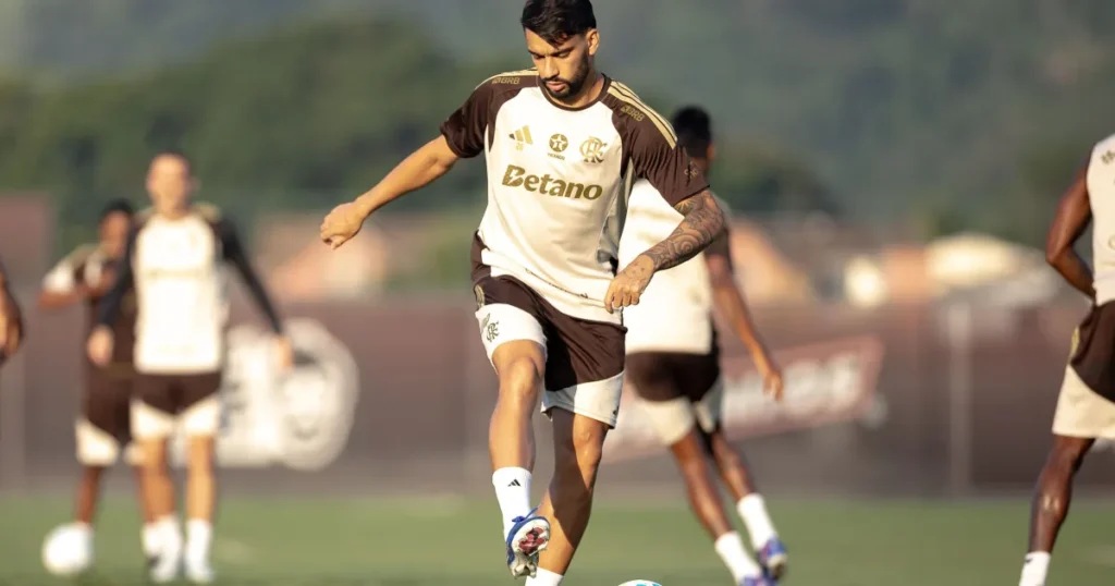 Flamengo e Bahia se enfrentam em duelo decisivo no Campeonato Brasileiro
