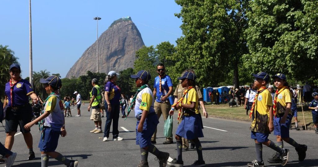 Grandes Números na Educação: Movimento Escoteiro Reúne Mais de 4 Mil Participantes no Rio de Janeiro