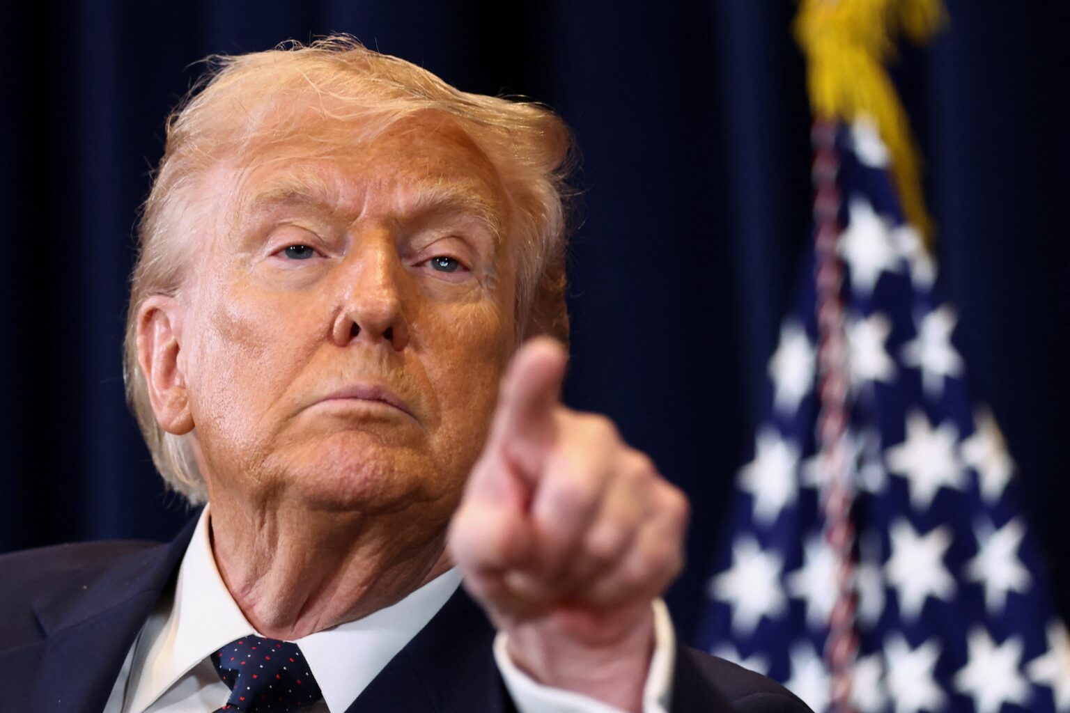 Impacto das Declarações de Trump no Preço do Petróleo e Respostas do Irã