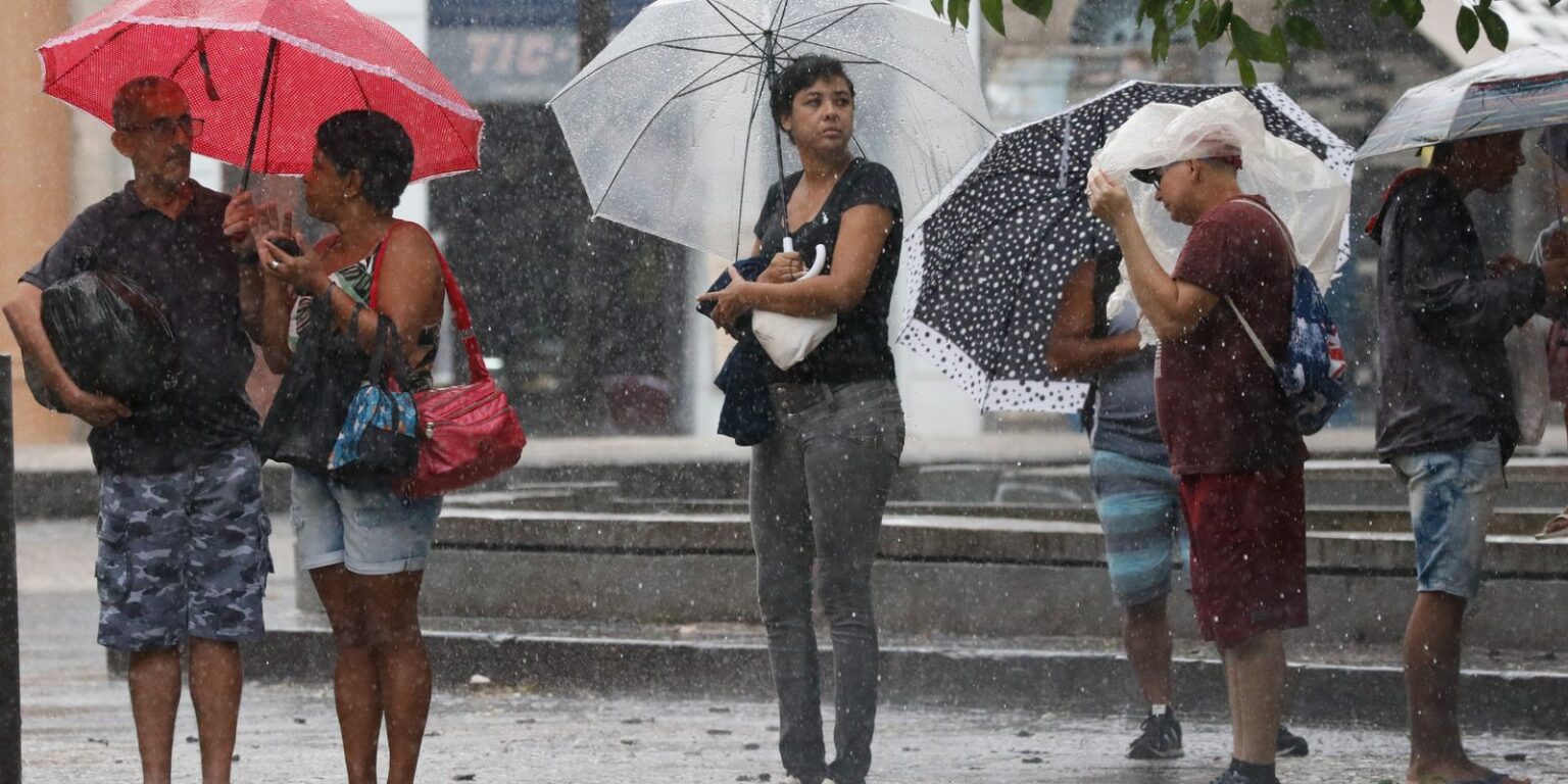 Inmet Emite Alerta de Chuvas Intensas no Norte e Nordeste: Prepare-se!