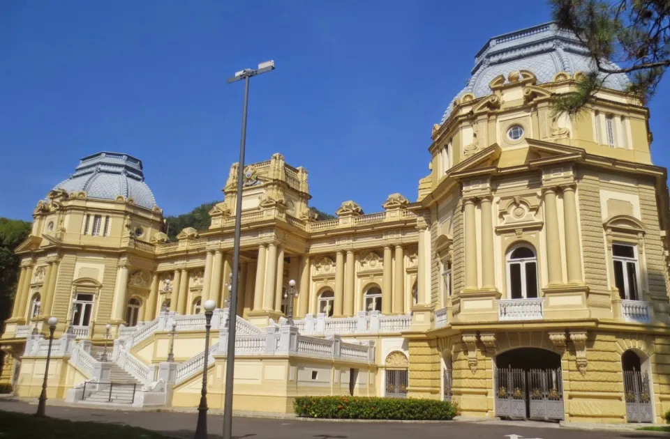 Mandato-tampão: Entenda a Linha Sucessória do Governo do Rio de Janeiro Mandato-tampão: Entenda a Linha Sucessória do Governo do Rio de Janeiro