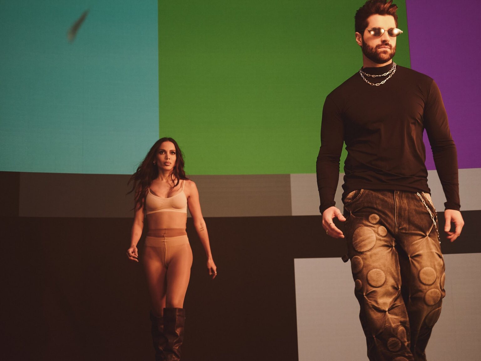 Marketing de Hate: Por que Cantores como Ludmilla e Felipe Amorim Apostam na Polêmica?