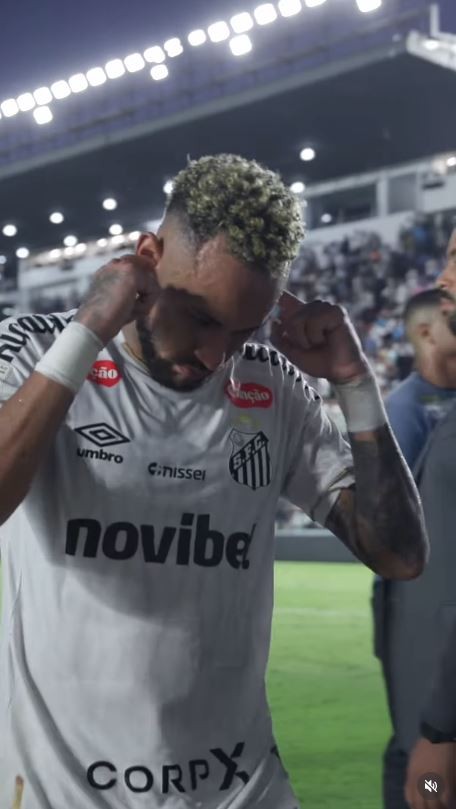 Neymar Justifica Gesto Após Derrota do Santos: 'Não tem como Aguentar'
