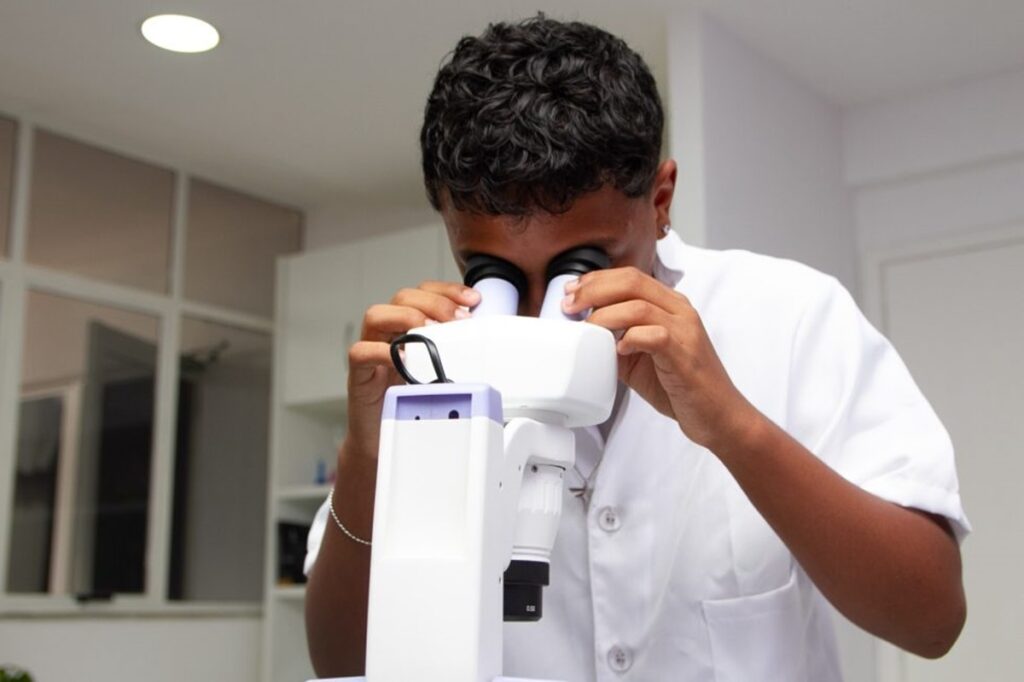 Niterói Lança Edital 2026 para Projetos Educacionais com Foco em Ciência