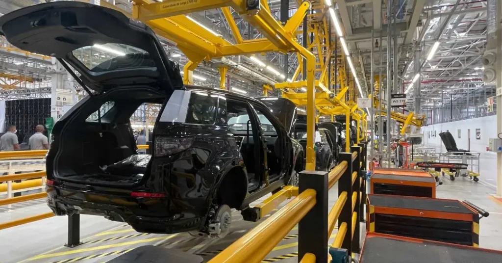 Omoda & Jaecoo Pode Assumir Fábrica da Land Rover no RJ e Aumentar Produção