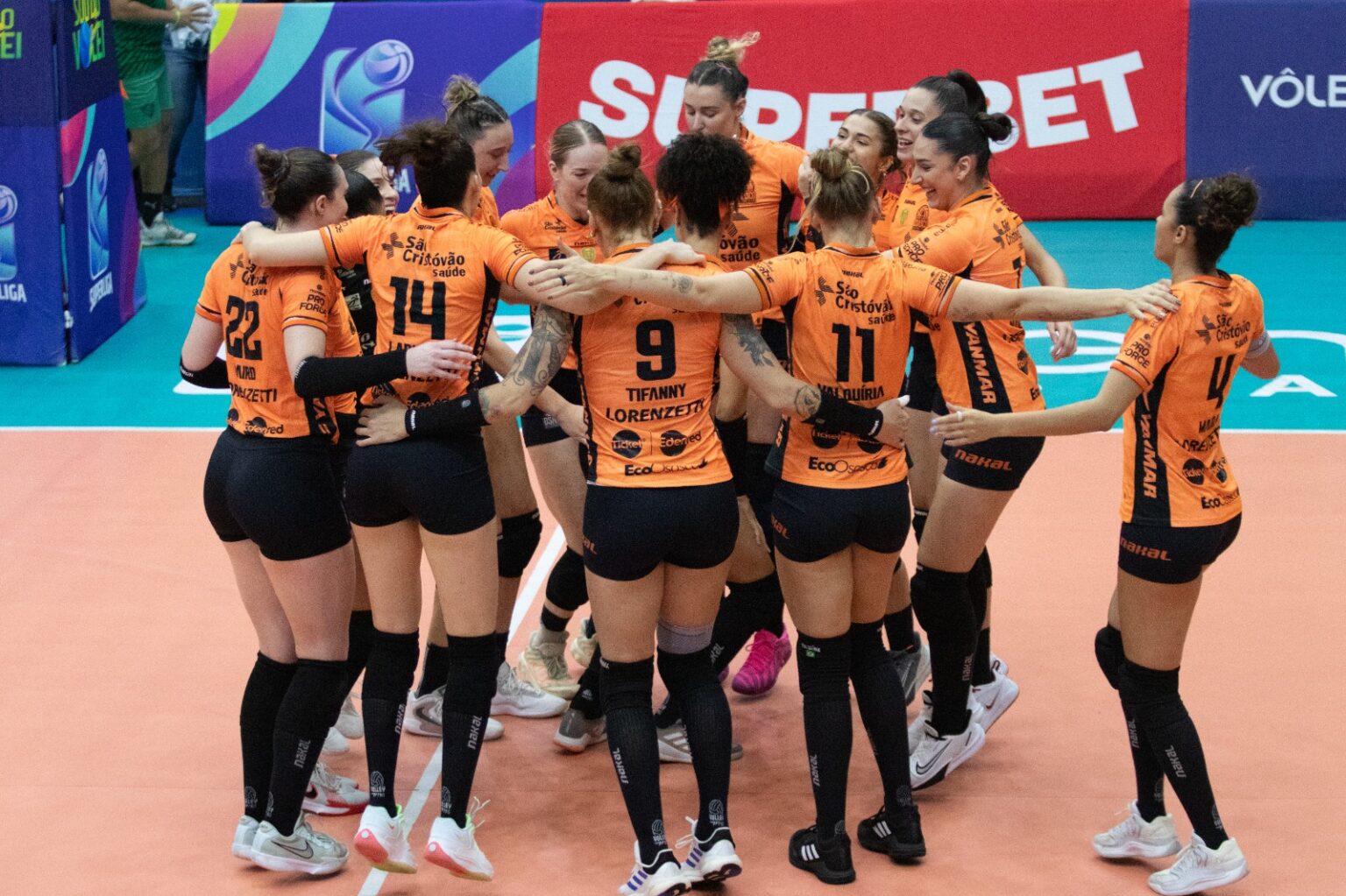 Osasco São Cristóvão Saúde conquista vaga na semifinal da Superliga 25/26 após vencer Fluminense