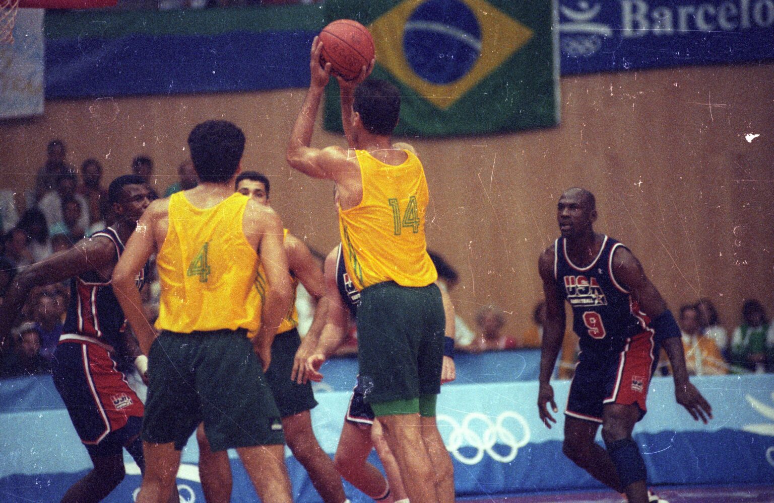 Oscar Schmidt e Michael Jordan: O Encontro que Marcou a História do Basquete