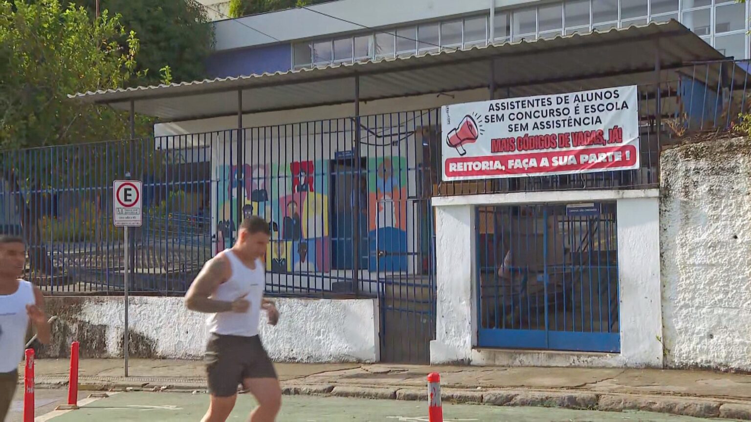 Paralisação de 24 Horas dos Servidores do Colégio Pedro II: Entenda os Motivos