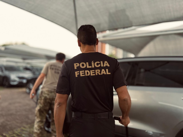 Polícia Federal Prende Homem com 45kg de Pasta Base de Cocaína no Rio de Janeiro