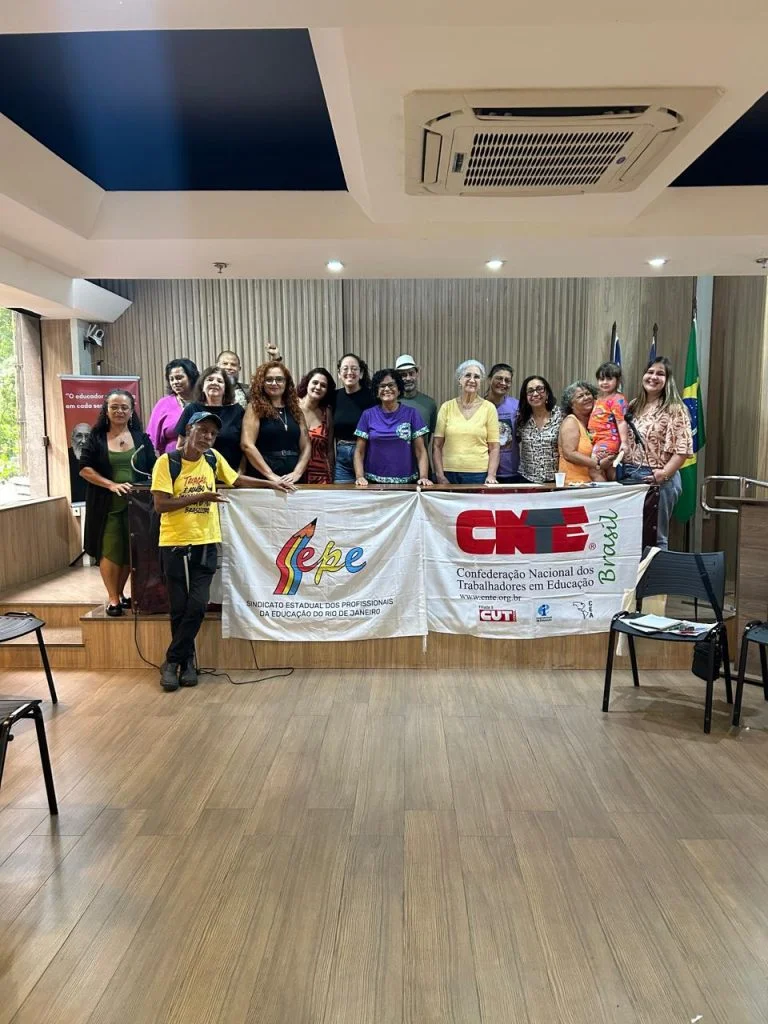 Reunião sobre Educação Inclusiva: Resultados e Perspectivas para o Futuro Reunião sobre Educação Inclusiva: Resultados e Perspectivas para o Futuro