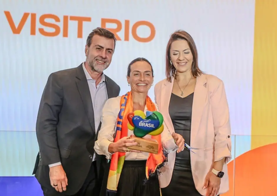 Rio de Janeiro Brilha com Duas Conquistas no Prêmio Visit Brasil Summit 2026 Rio de Janeiro Brilha com Duas Conquistas no Prêmio Visit Brasil Summit 2026