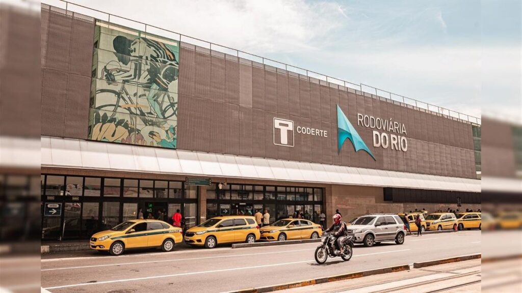 Rodoviária do Rio prevê fluxo de 215 mil viajantes para show da Shakira